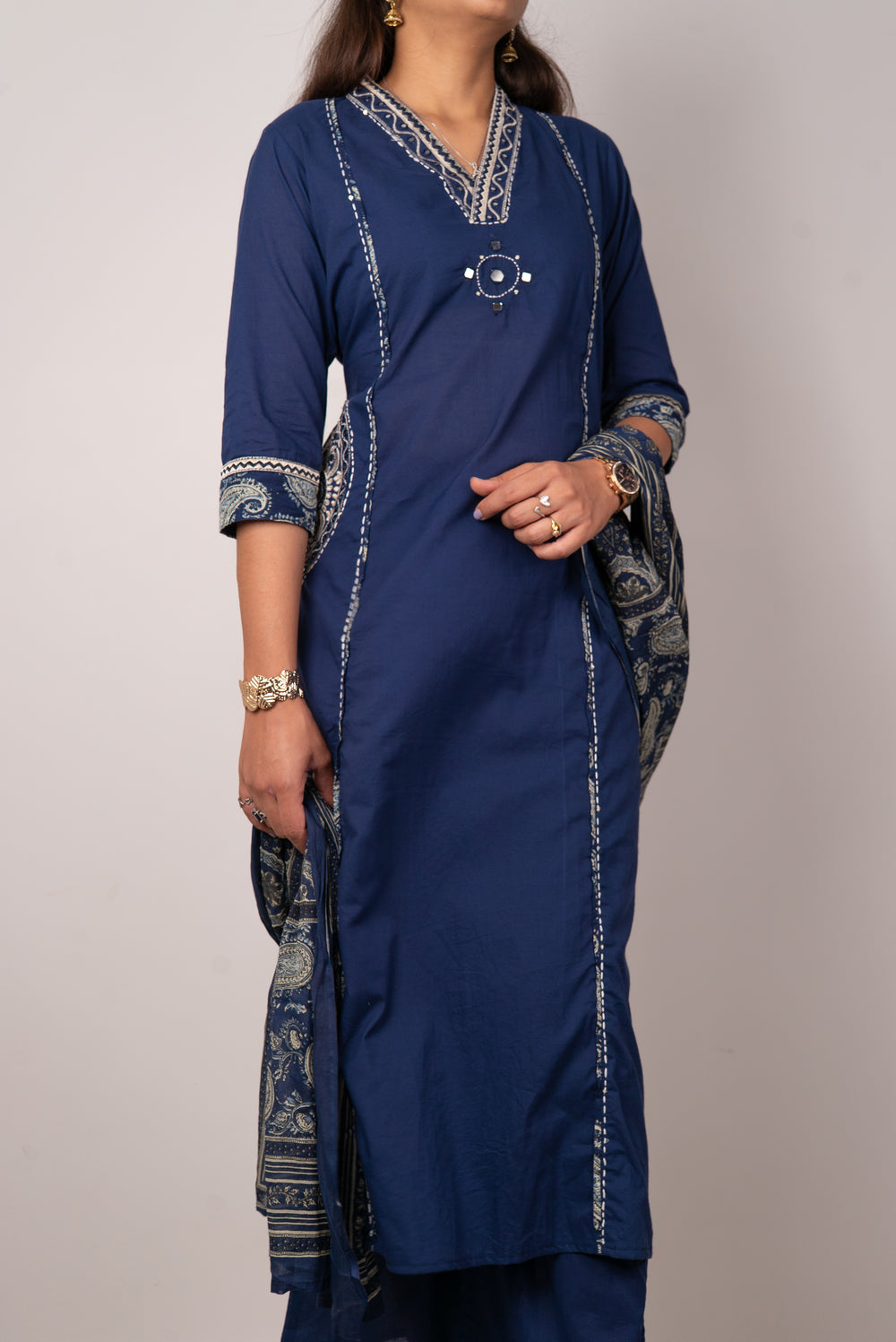 Indigo Kurta Set with Mirror-Work Medallion
