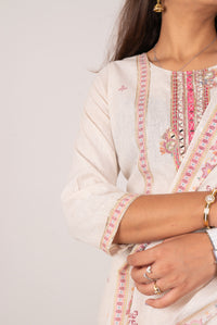 Ivory Kurta Set with Kashmiri Floral Embroidery