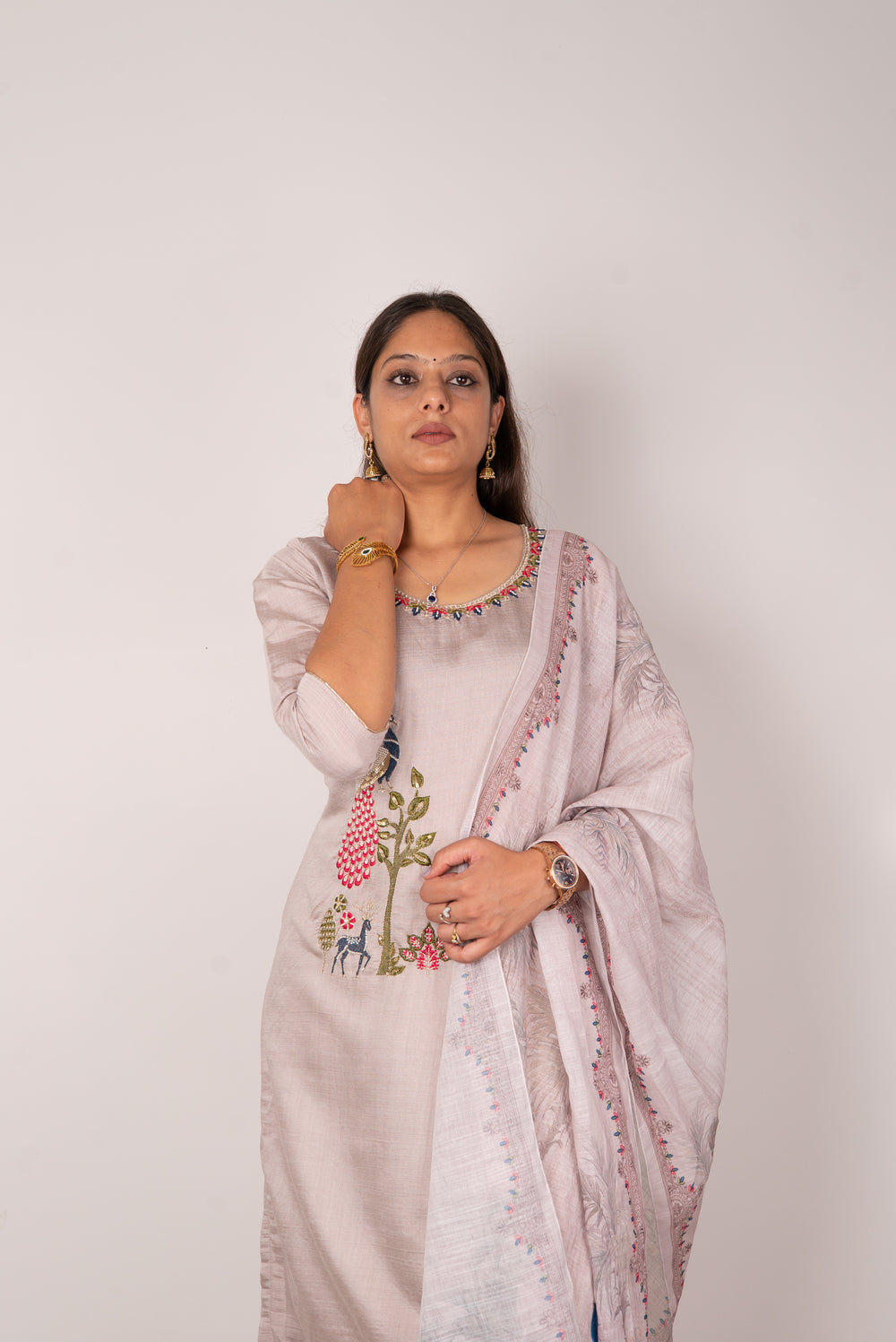 Mauve Kurta Set with Pichwai Peacock Embroidery