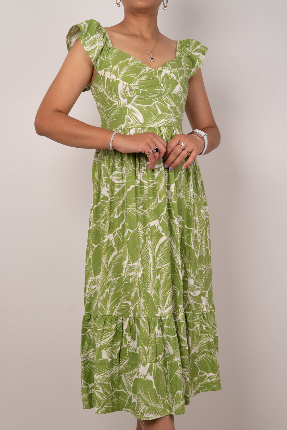 Green Tropical Leaf Print Ruffle-Sleeve Midi Dress