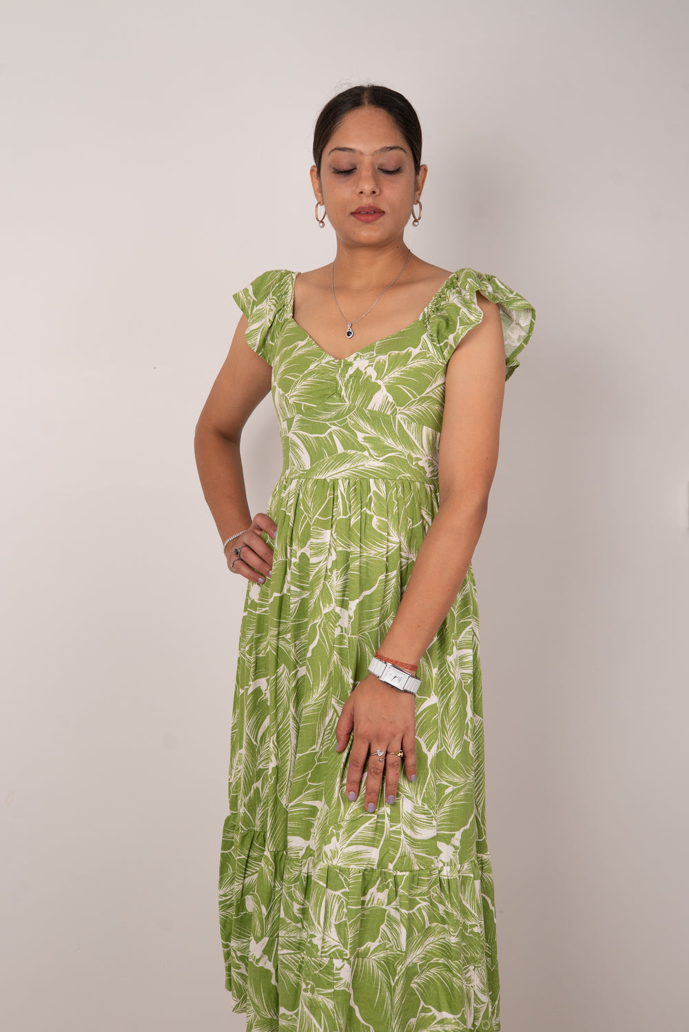Green Tropical Leaf Print Ruffle-Sleeve Midi Dress
